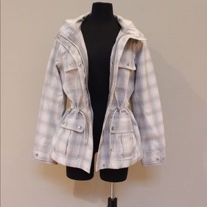 Lands’ End - White check raincoat
